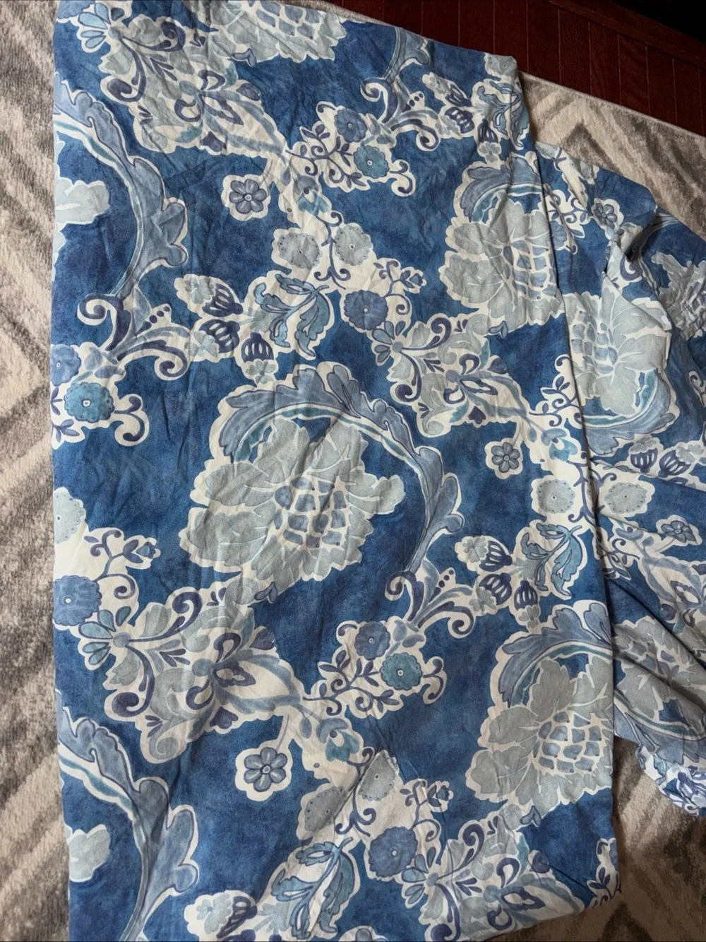 Pottery Barn Jacey Floral Blues Queen full organic cotton Duvet Cover